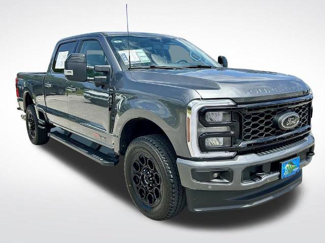 Certified 2025 Ford F250 Lariat w/ Lariat Ultimate Package AWD/4WD image 3