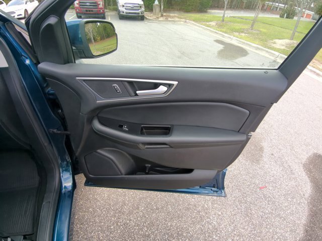 Certified 2020 Ford Edge SEL w/ Convenience Package AWD/4WD image 34