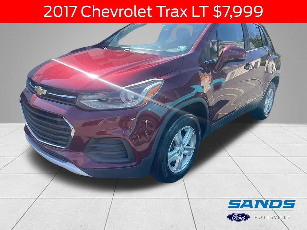 Used 2017 Chevrolet Trax LT AWD/4WD image 1