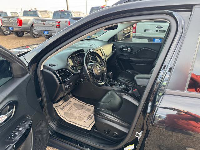 Used 2021 Jeep Cherokee Latitude Plus image 11