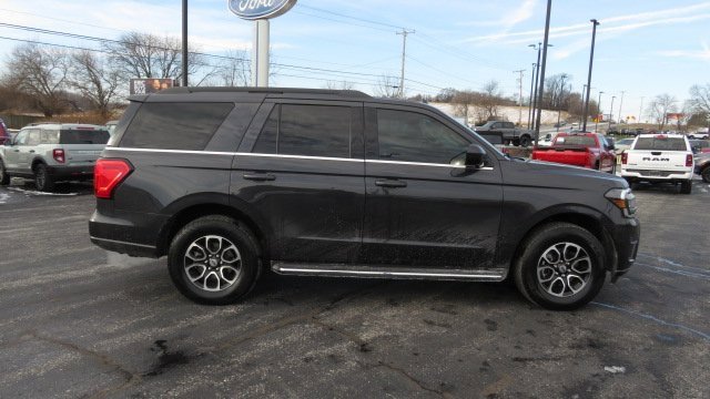 Certified 2022 Ford Expedition XLT image 9