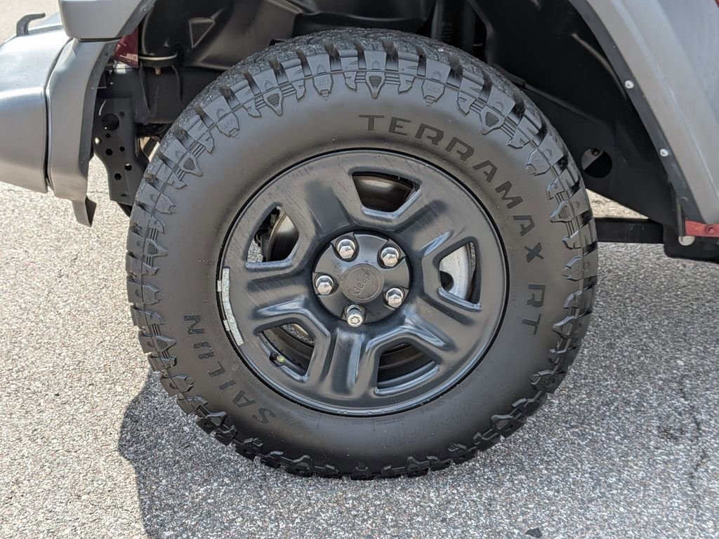 Used 2021 Jeep Wrangler Unlimited Sport image 11