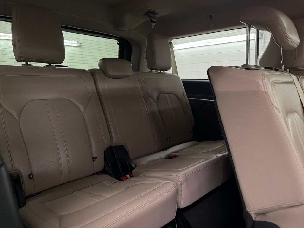 Certified 2024 Ford Expedition Max Limited RWD image 35