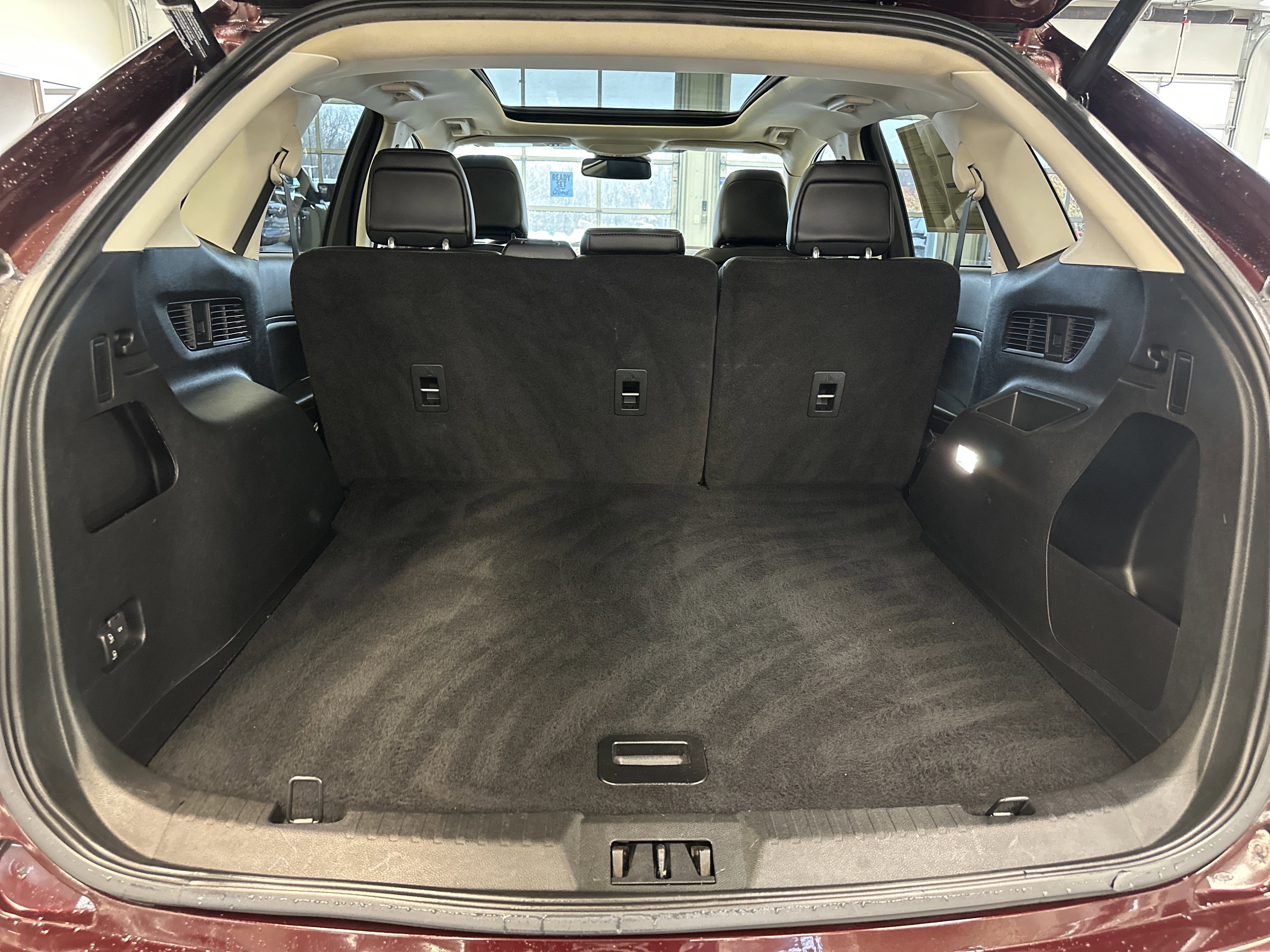 Certified 2022 Ford Edge SEL w/ Convenience Package image 16