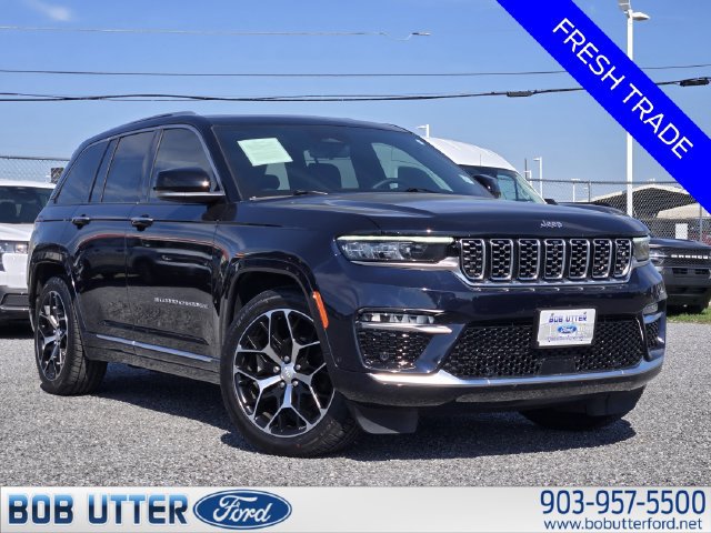 Used 2024 Jeep Grand Cherokee Summit AWD/4WD image 2