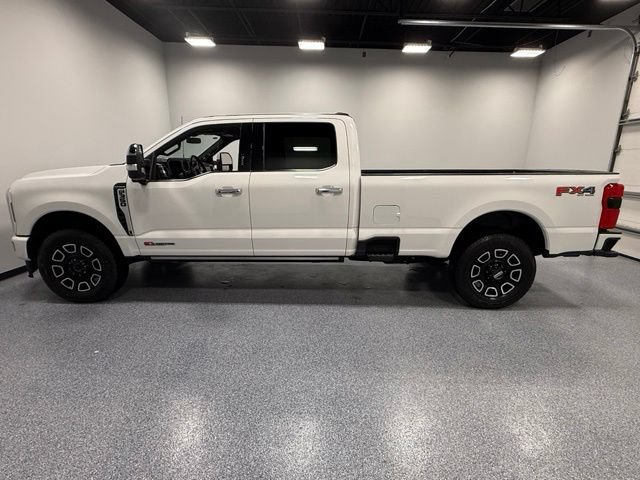 Certified 2024 Ford F350 Platinum w/ FX4 Off-Road Package AWD/4WD image 8