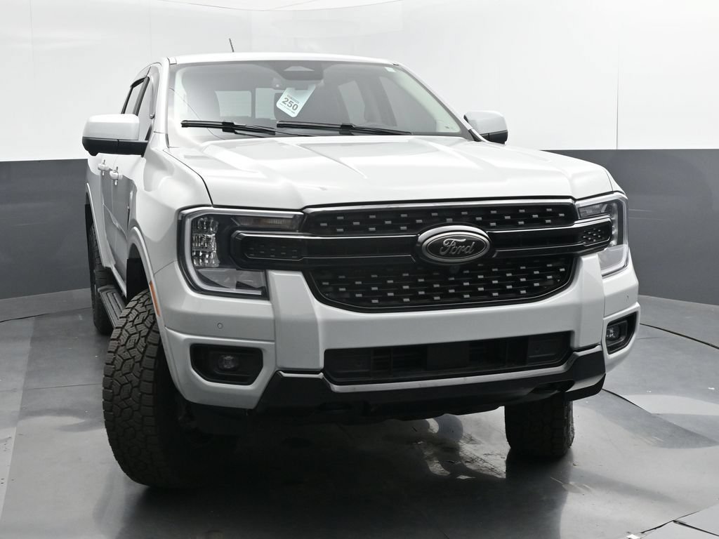Certified 2026 Ford Ranger Lariat w/ FX4 Off-Road Package AWD/4WD image 25