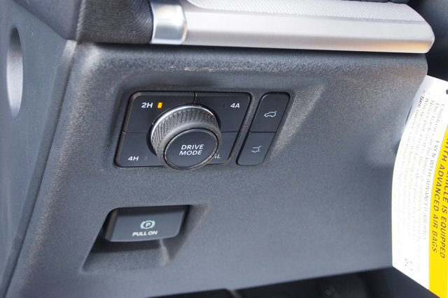 Certified 2025 Ford Expedition Max Active image 24