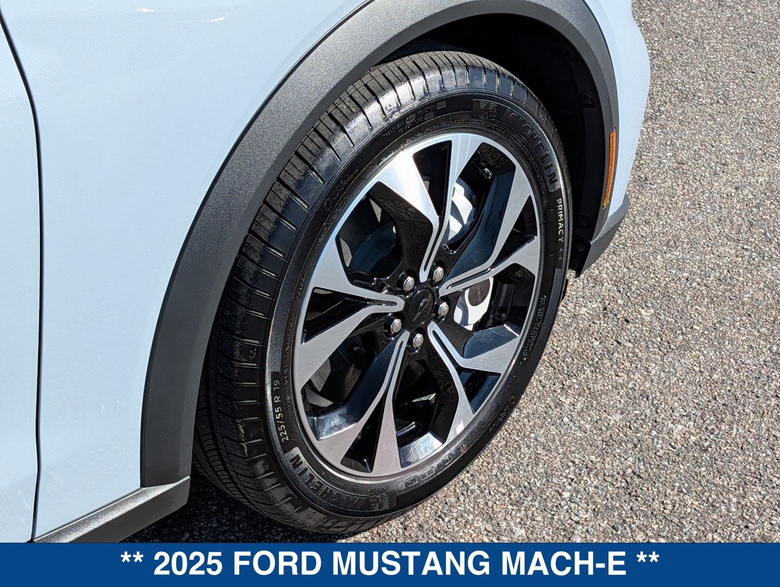 Certified 2025 Ford Mustang Mach-E Select w/ Comfort Package Lite RWD image 13
