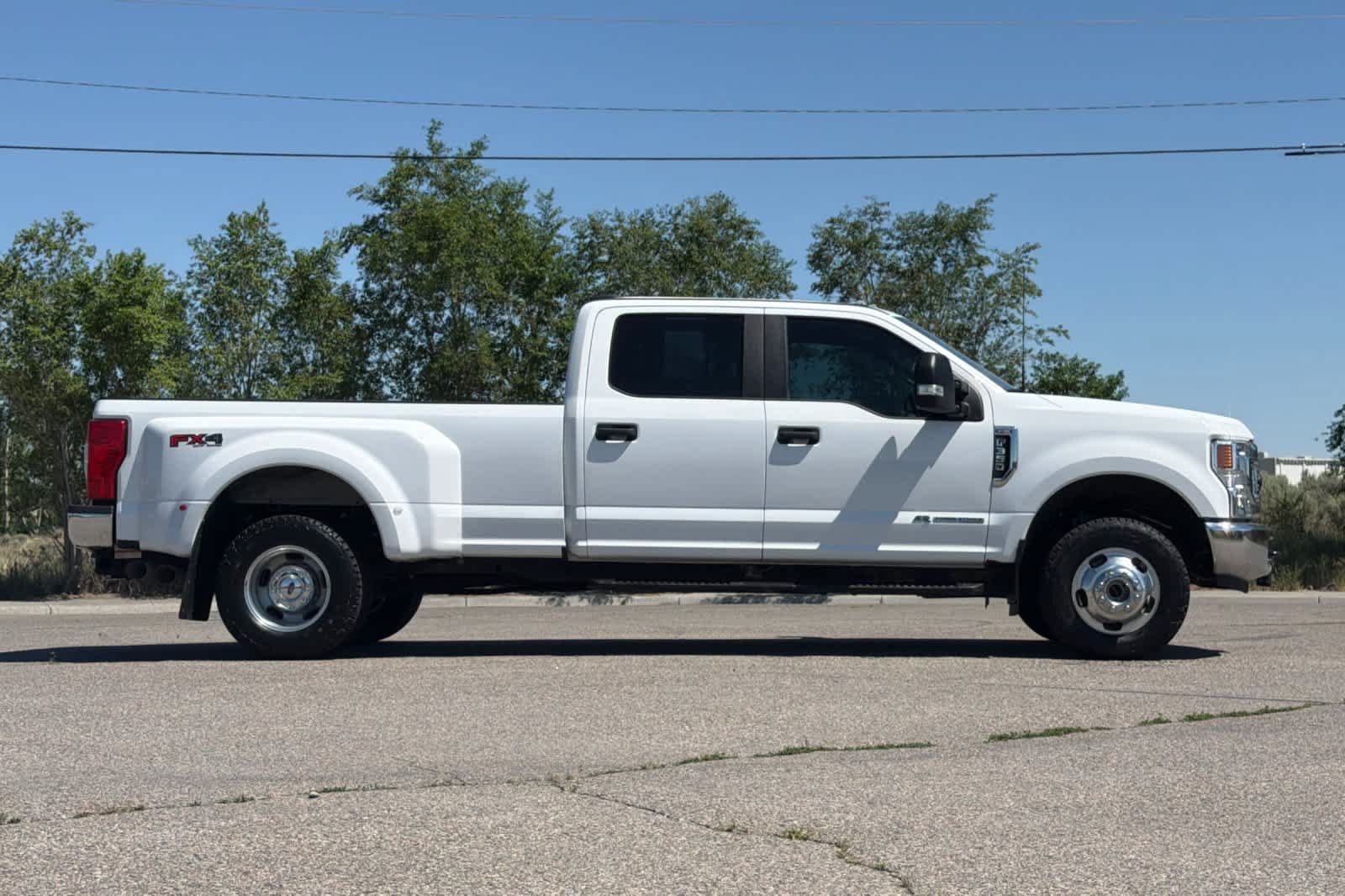 Certified 2022 Ford F350 XL w/ STX Appearance Package AWD/4WD image 8