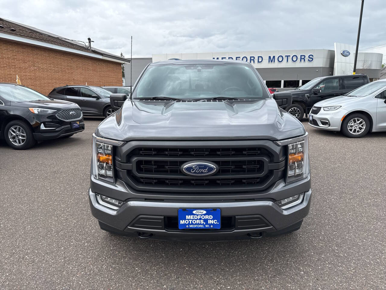 Certified 2021 Ford F150 XLT w/ Equipment Group 302A High image 10