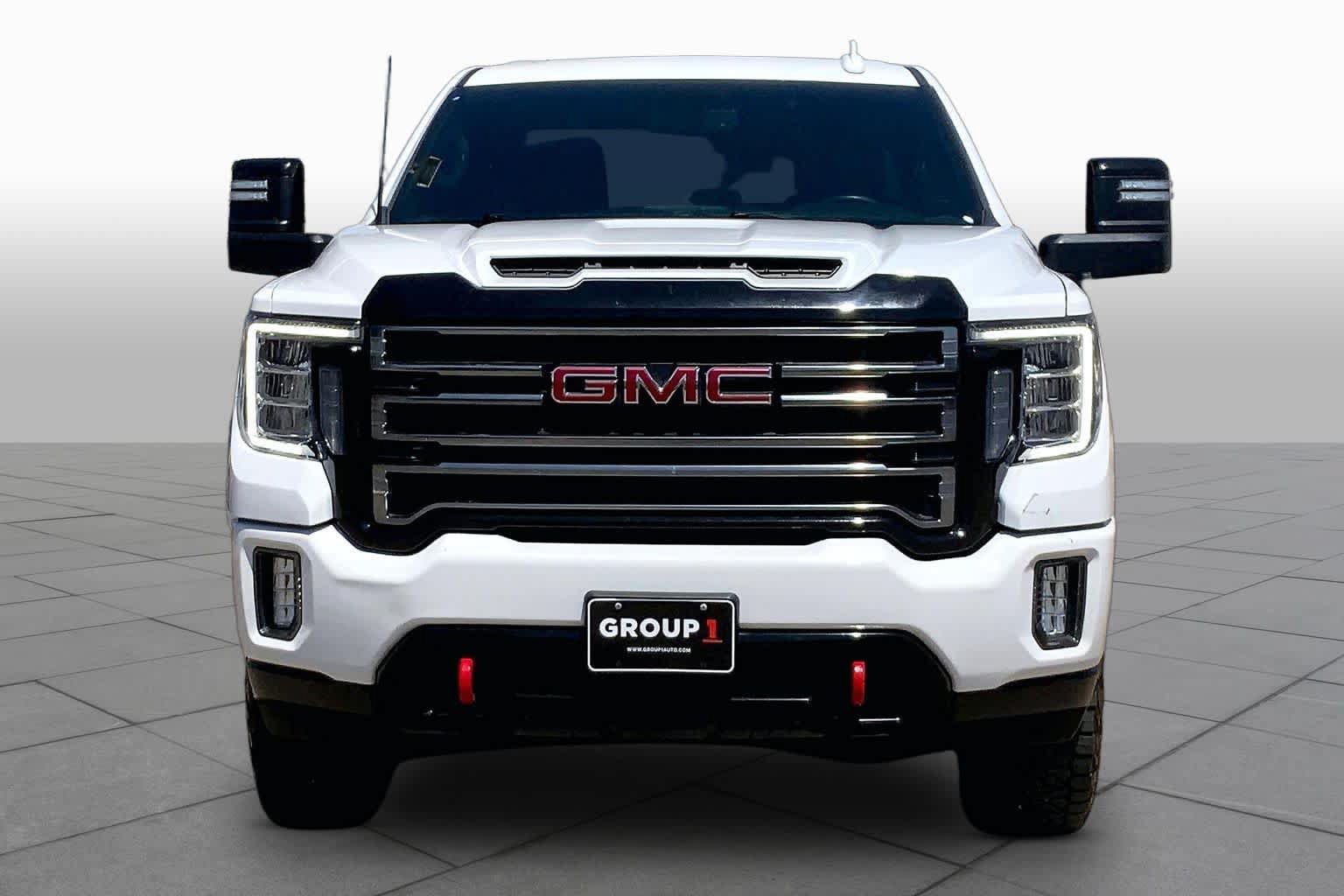 Used 2022 GMC Sierra 2500 AT4 AWD/4WD image 4