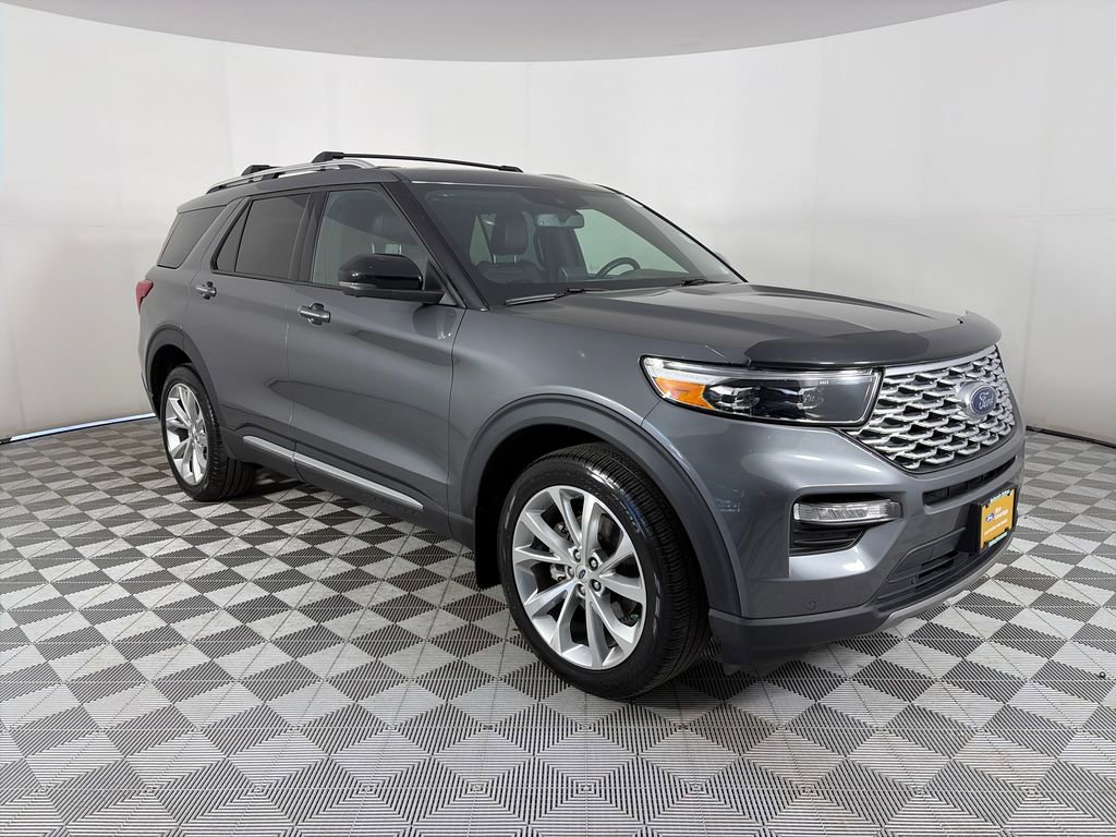 Certified 2023 Ford Explorer Platinum w/ Technology Package
