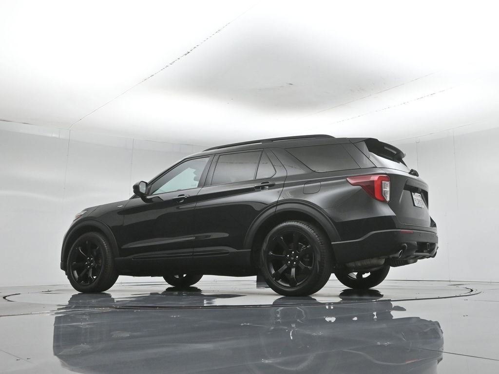 Certified 2024 Ford Explorer ST-Line w/ Class IV Trailer Tow Package RWD image 54