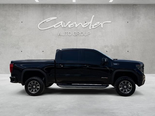 Used 2024 GMC Sierra 1500 AT4 w/ Technology Package AWD/4WD image 18
