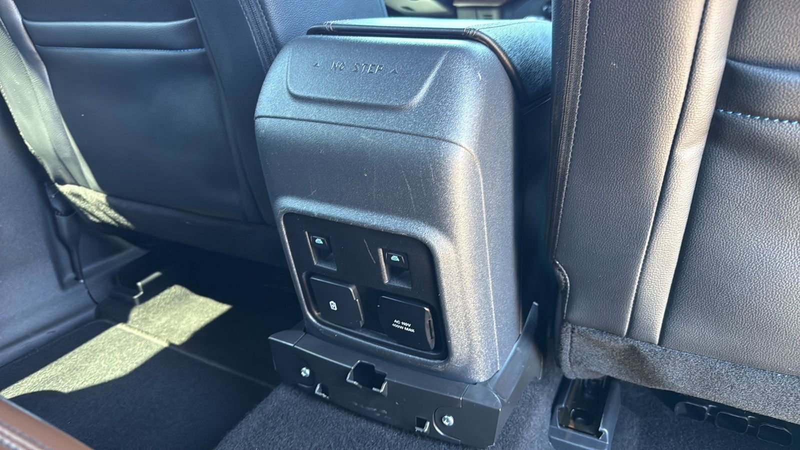 Certified 2024 Ford Bronco Outer Banks AWD/4WD image 27