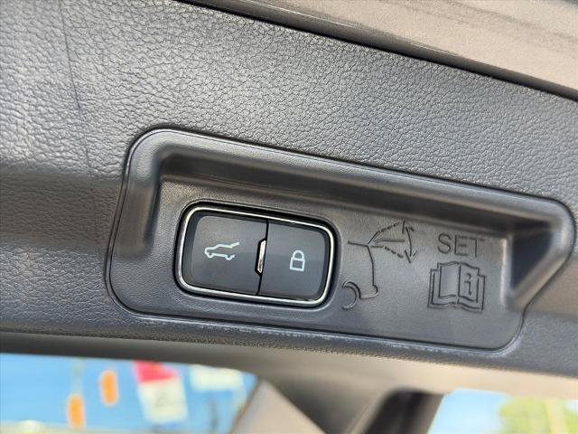 Certified 2025 Ford Explorer Active w/ Active Comfort Package RWD image 6
