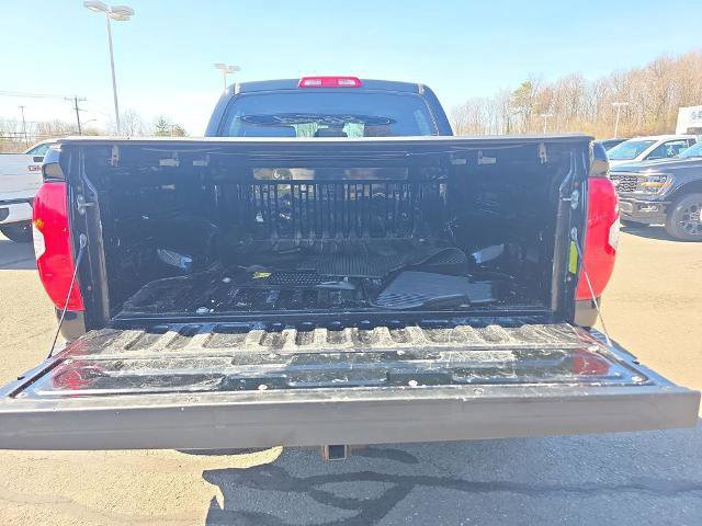 Used 2018 Toyota Tundra Limited w/ Limited Premium Package AWD/4WD image 15