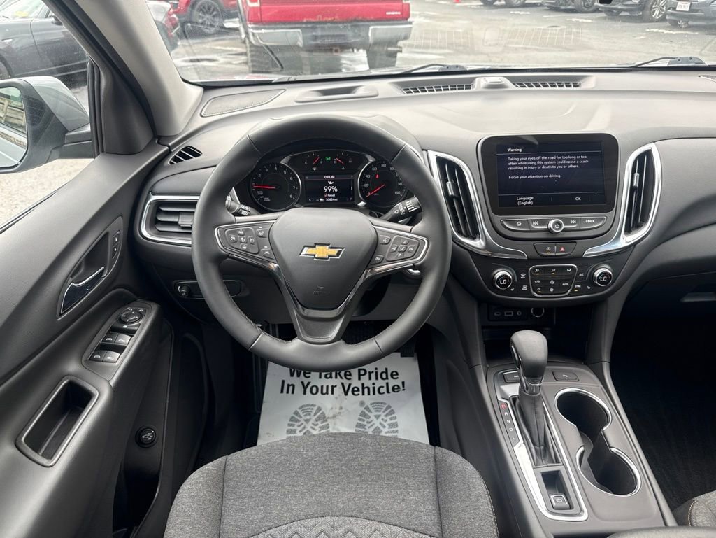 Used 2024 Chevrolet Equinox LT AWD/4WD image 11