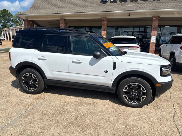 Certified 2025 Ford Bronco Sport Outer Banks w/ Outer Banks Tech Package+ AWD/4WD image 7