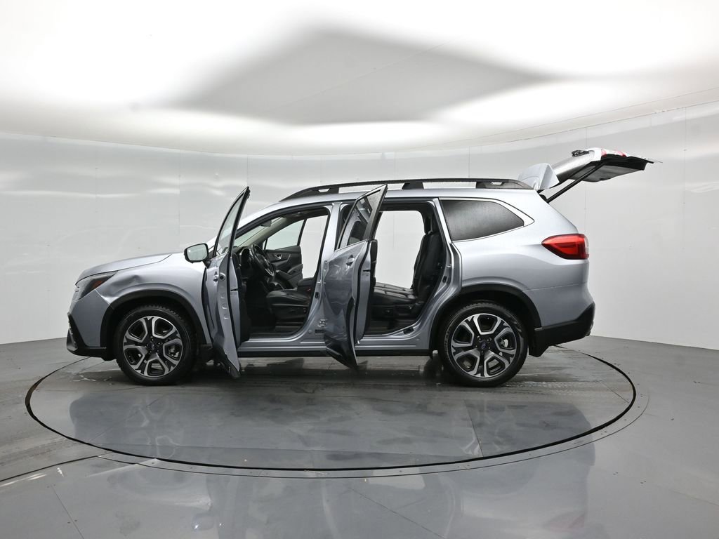 Used 2023 Subaru Ascent Limited w/ Technology Package AWD/4WD image 37