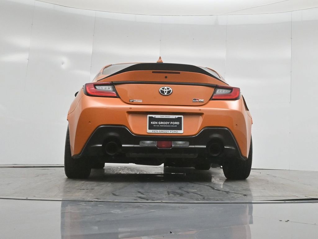 Used 2023 Toyota GR86 10th Anniversary SE RWD image 47
