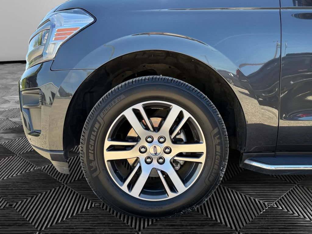 Certified 2022 Ford Expedition XLT RWD image 14