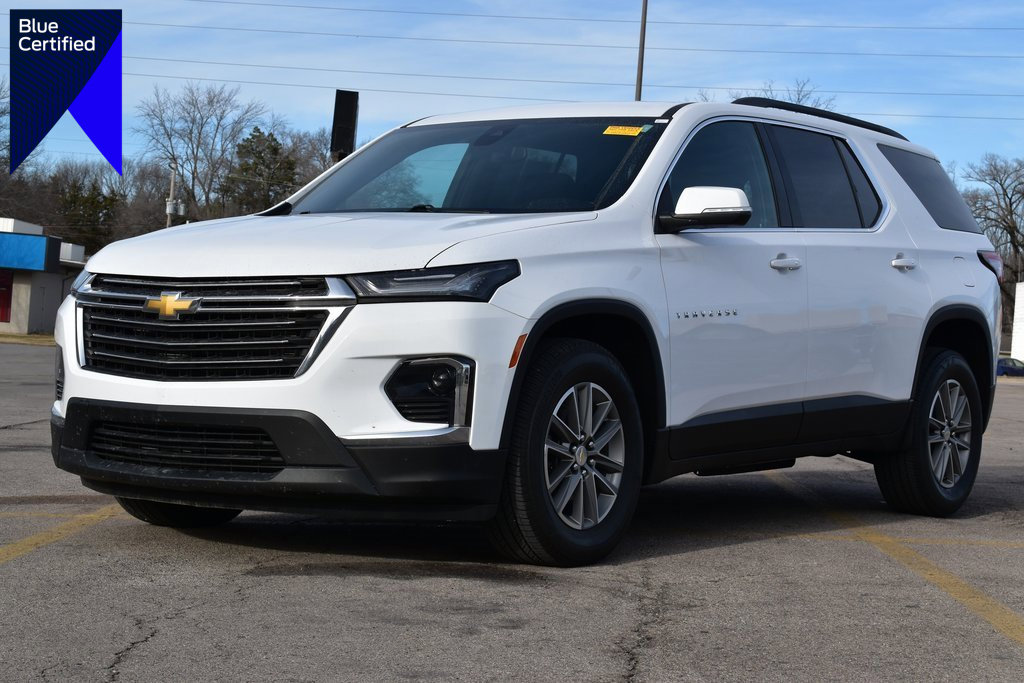 Used 2023 Chevrolet Traverse LT image 1