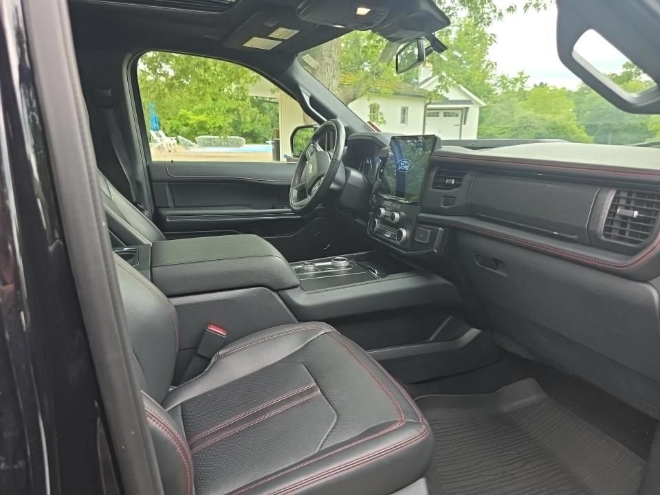 Certified 2023 Ford Expedition Limited AWD/4WD image 6