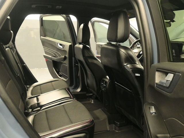 Certified 2023 Ford Escape ST-Line w/ Tech Pack #1 image 16