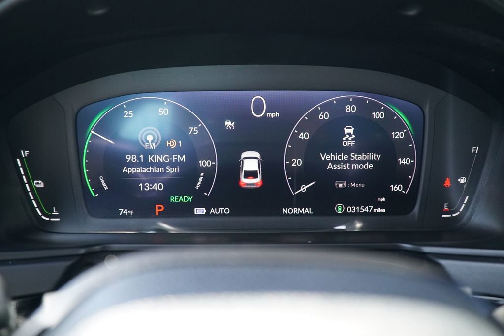 Used 2023 Honda Accord Touring image 17