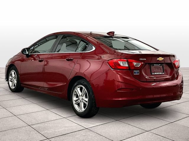Used 2018 Chevrolet Cruze LT w/ Convenience Package FWD image 10