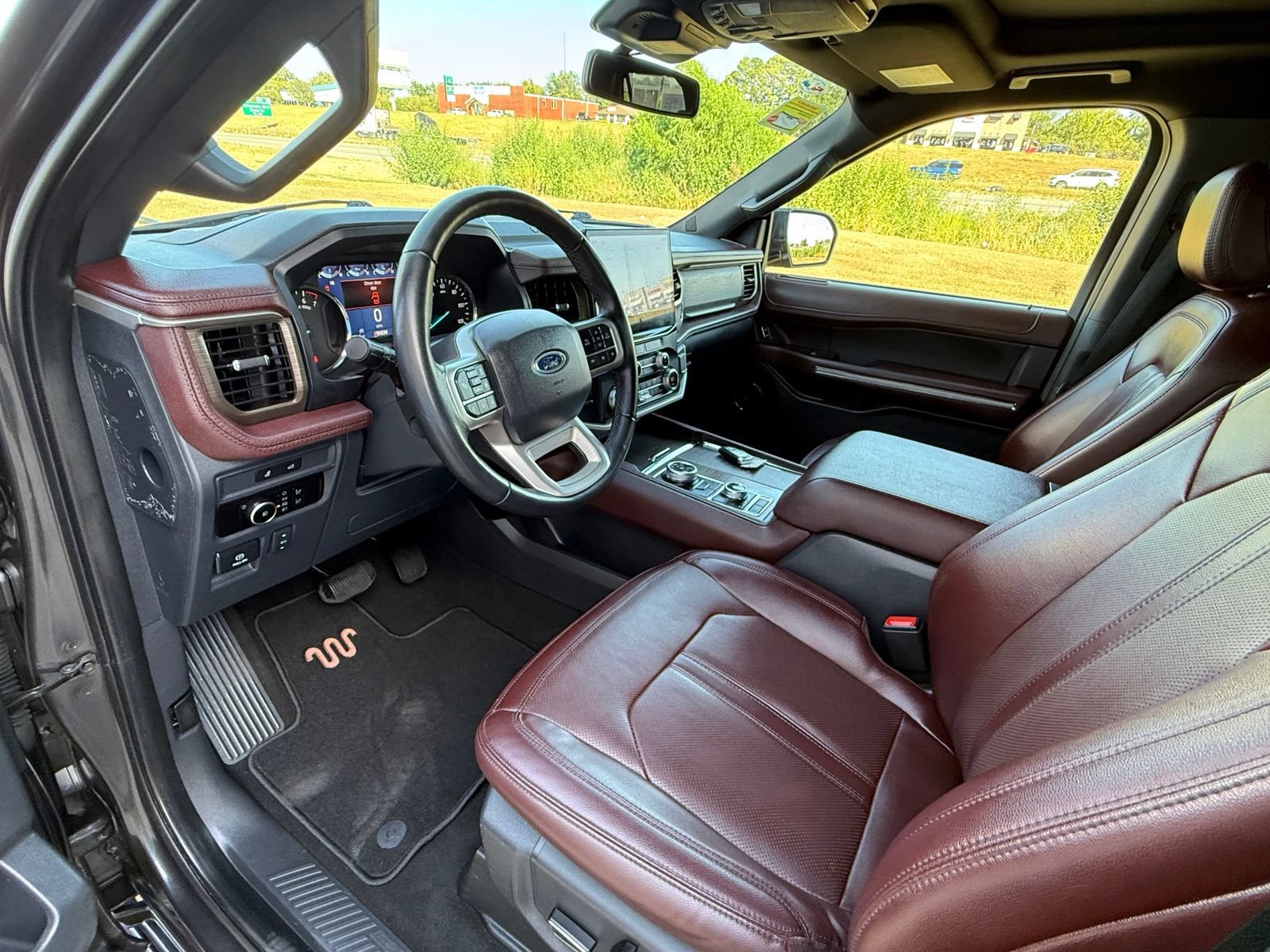 Certified 2024 Ford Expedition Max Limited AWD/4WD image 11