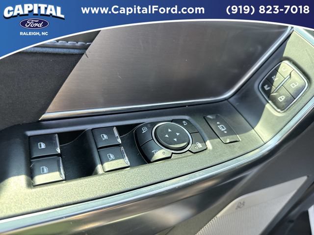 Certified 2025 Ford F150 Platinum w/ FX4 Off-Road Package AWD/4WD image 21