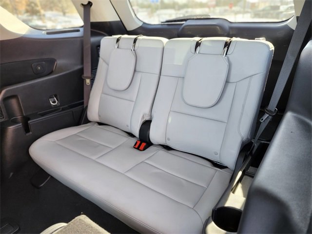 Certified 2025 Ford Explorer Platinum w/ LUX Leather Package image 18