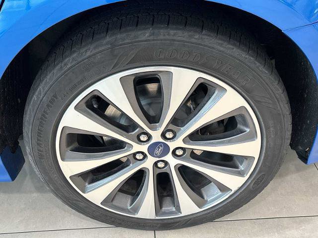 Certified 2020 Ford Fusion SE AWD/4WD image 32