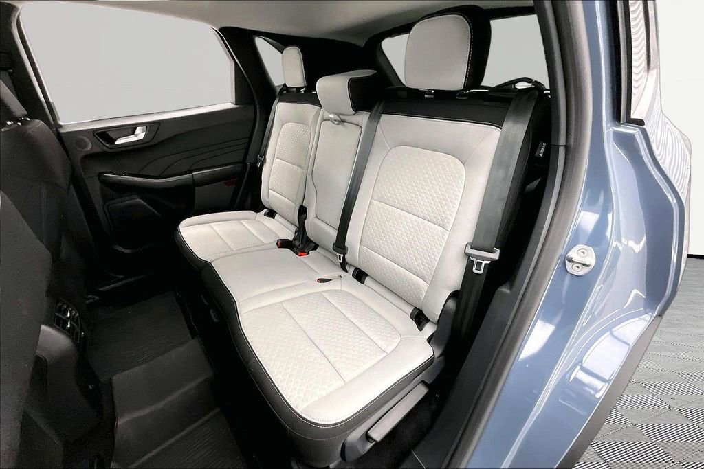 Certified 2025 Ford Escape Active w/ Active Premium Tech Pack FWD image 26