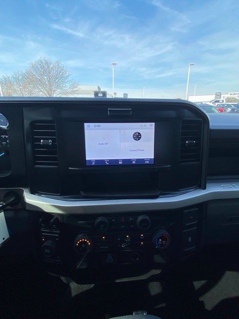 Certified 2025 Ford F250 XL w/ STX Appearance Package AWD/4WD image 11