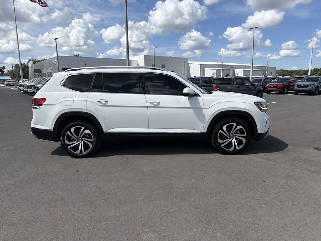 Used 2021 Volkswagen Atlas SEL Premium AWD/4WD image 3