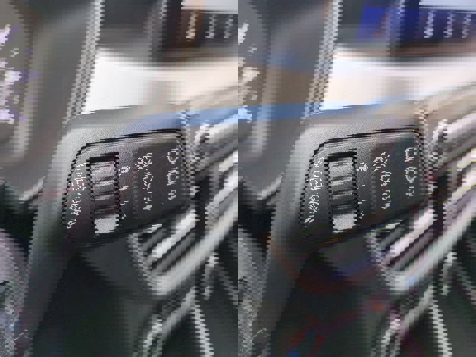 Certified 2022 Ford Escape SEL image 25