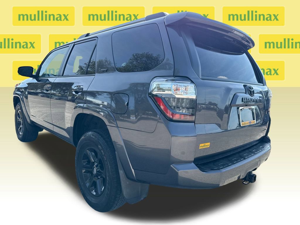 Used 2022 Toyota 4Runner SR5 image 7