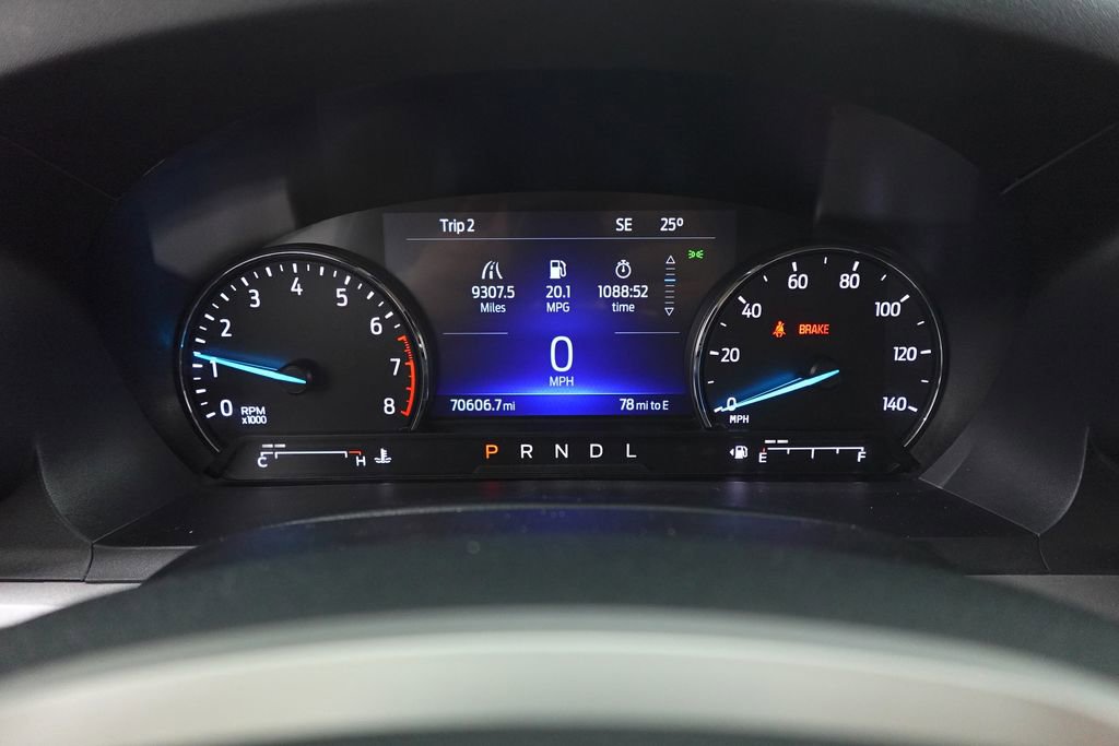 Certified 2023 Ford Explorer XLT w/ Equipment Group 202A image 15