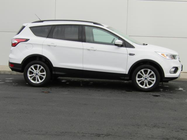 Certified 2018 Ford Escape SE image 3