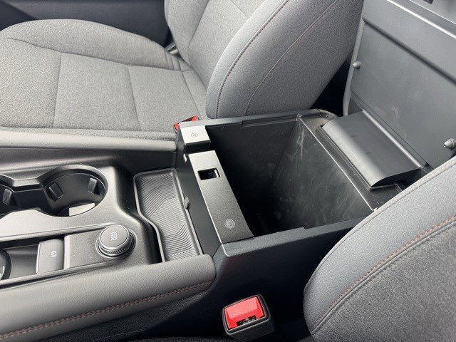 Certified 2025 Ford Explorer Active image 23