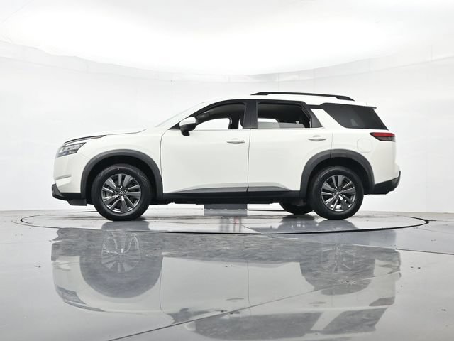 Used 2022 Nissan Pathfinder SV FWD image 38