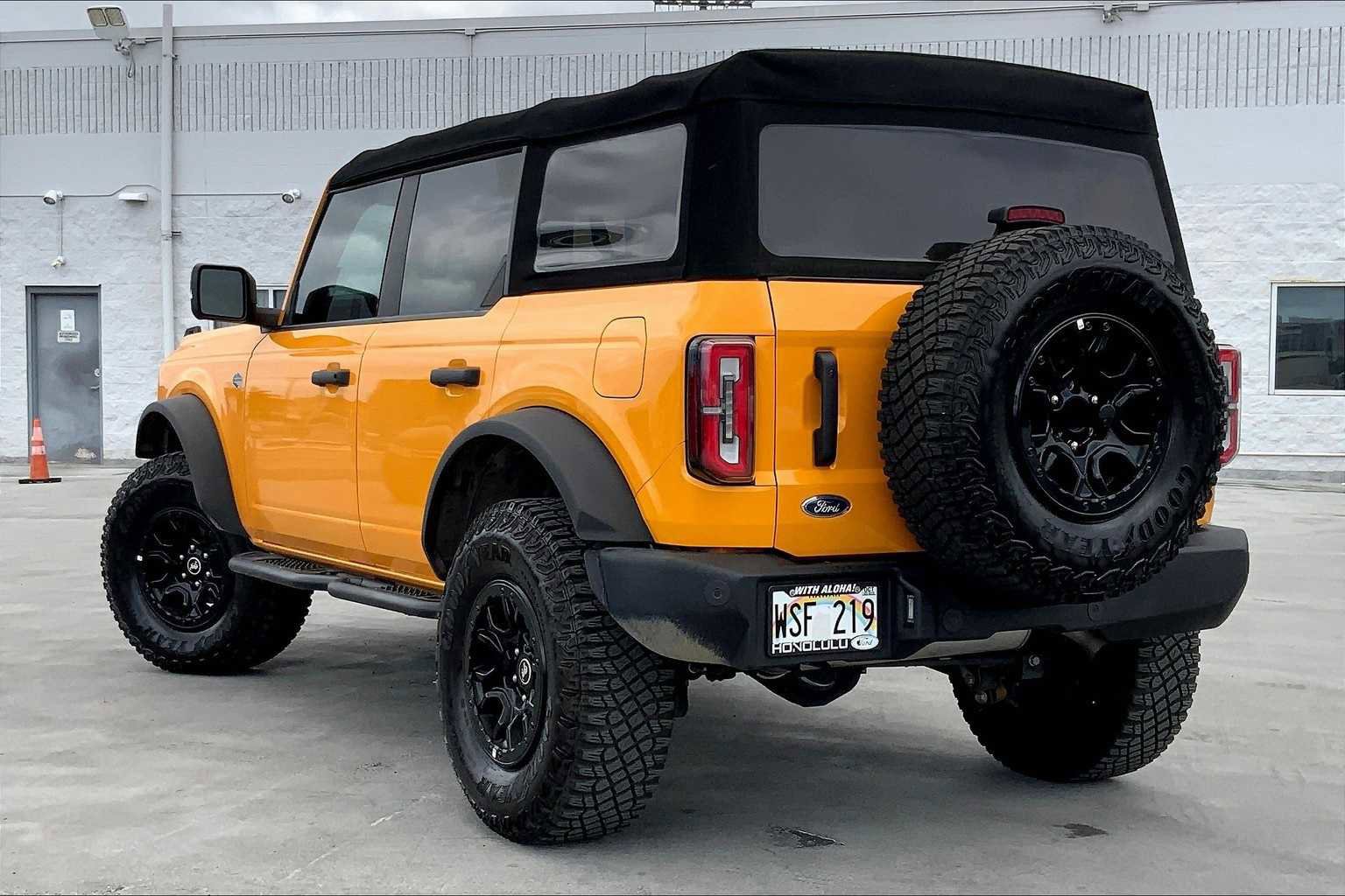 Certified 2022 Ford Bronco Wildtrak image 4