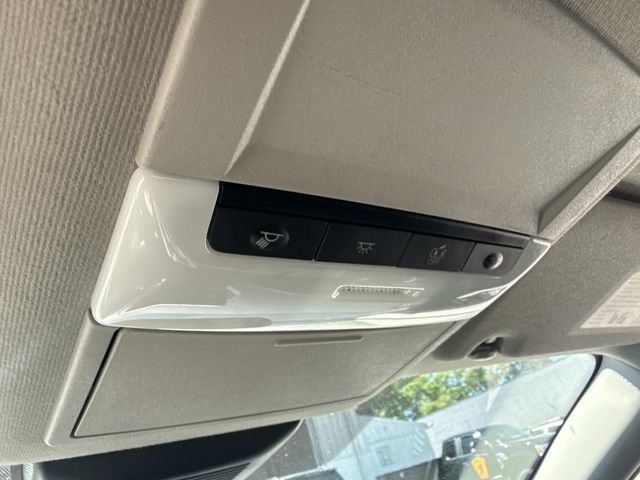 Used 2024 Nissan Sentra SV FWD image 25