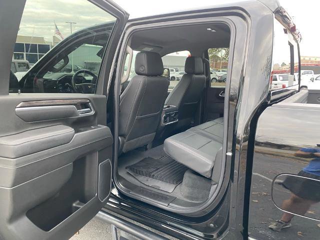 Used 2025 Chevrolet Silverado 2500 LTZ w/ LTZ Premium Package image 29