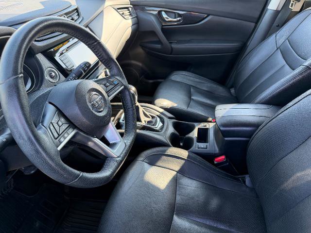 Used 2020 Nissan Rogue SL w/ Premium Package AWD/4WD image 10