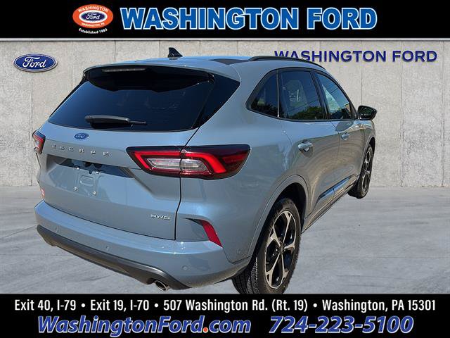 Certified 2024 Ford Escape ST-Line Elite w/ Premium Technology Package AWD/4WD image 4